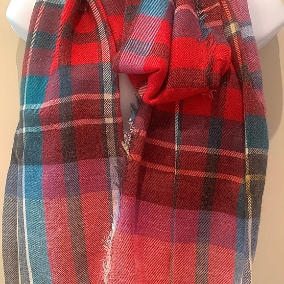 Plaid Soft American Eagle Scarf - Picture 4 of 13